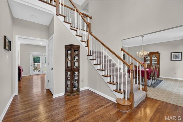 947 Crown Pointe Estates Drive, Wildwood, MO 63021