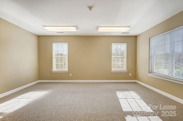 1324 John Kirk Drive, Charlotte, NC 28262