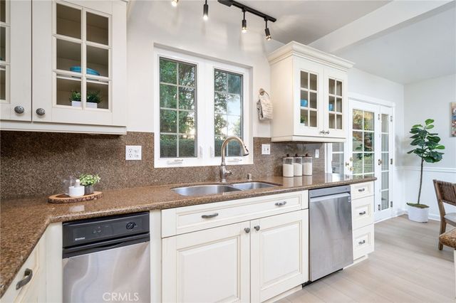 303 S Cimmeron Trail, Glendora, CA 91741