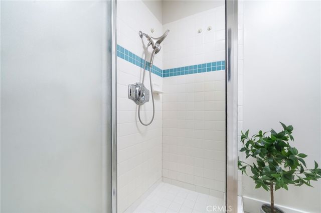 303 S Cimmeron Trail, Glendora, CA 91741