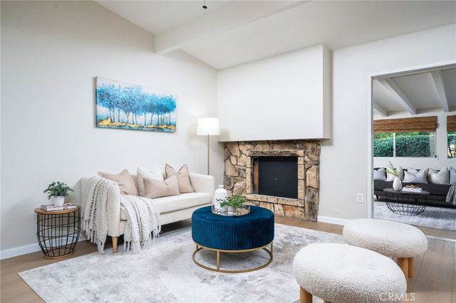 303 S Cimmeron Trail, Glendora, CA 91741