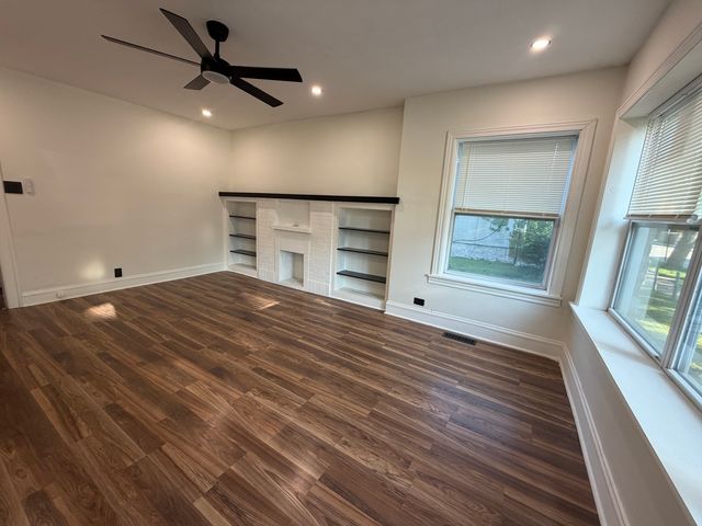 6749 S Peoria Street 2, Chicago, IL 60621