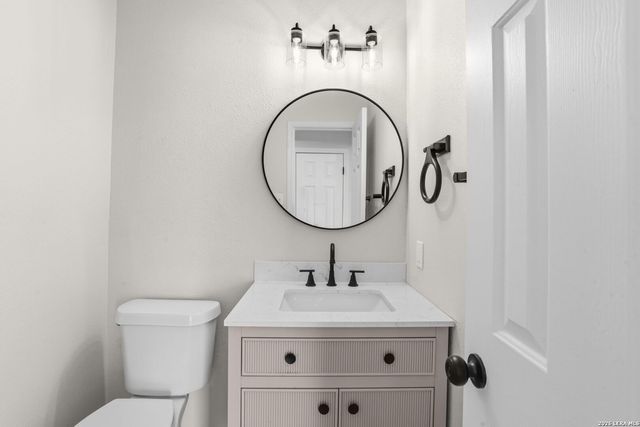 8006 Coco Meadow, Converse, TX 78109