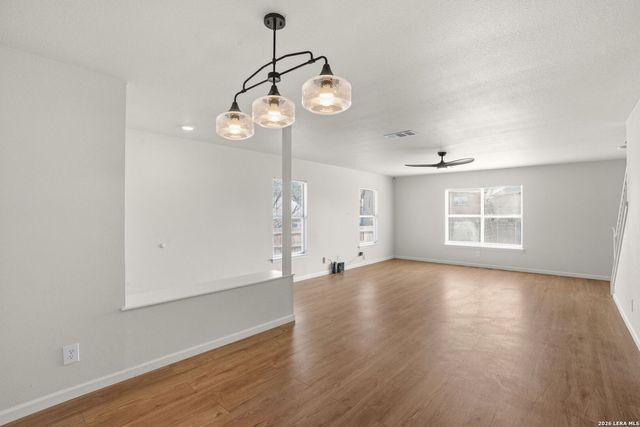 8006 Coco Meadow, Converse, TX 78109