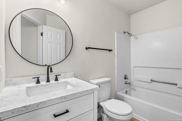 8006 Coco Meadow, Converse, TX 78109