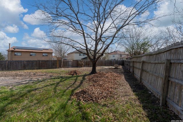 8006 Coco Meadow, Converse, TX 78109