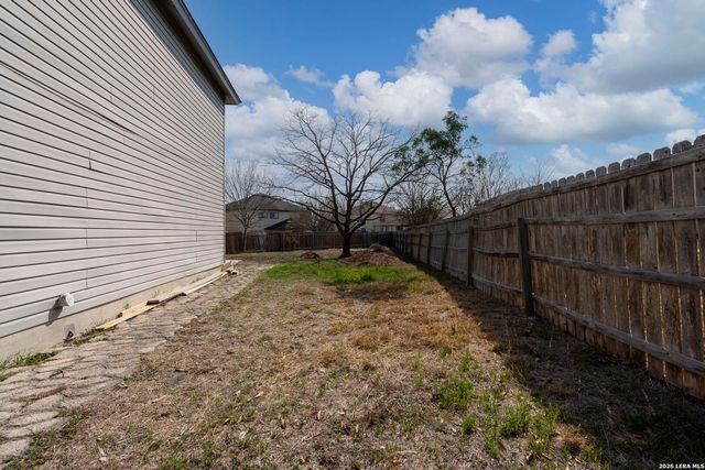 8006 Coco Meadow, Converse, TX 78109