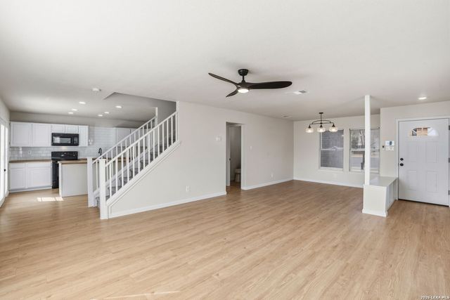 8006 Coco Meadow, Converse, TX 78109