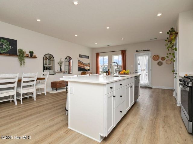 302 Lydia Street, Moyock, NC 27958