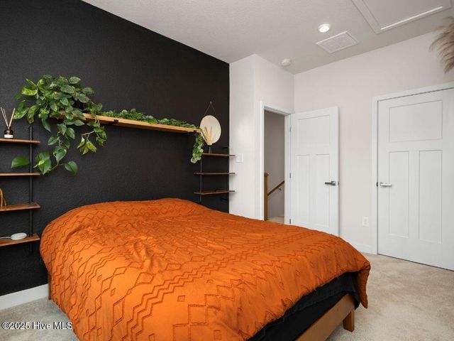 302 Lydia Street, Moyock, NC 27958