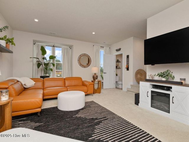 302 Lydia Street, Moyock, NC 27958