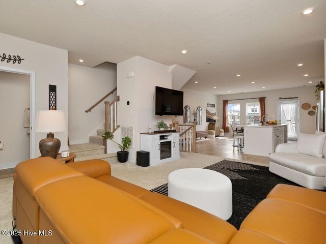 302 Lydia Street, Moyock, NC 27958