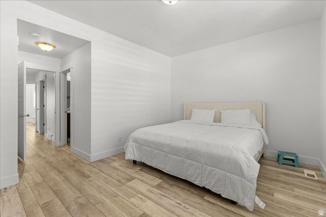 5286 W BARNSBURY LN, West Valley City, UT 84120