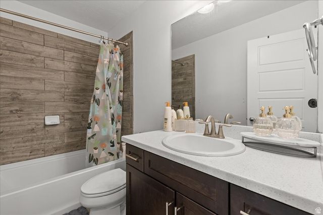 5286 W BARNSBURY LN, West Valley City, UT 84120