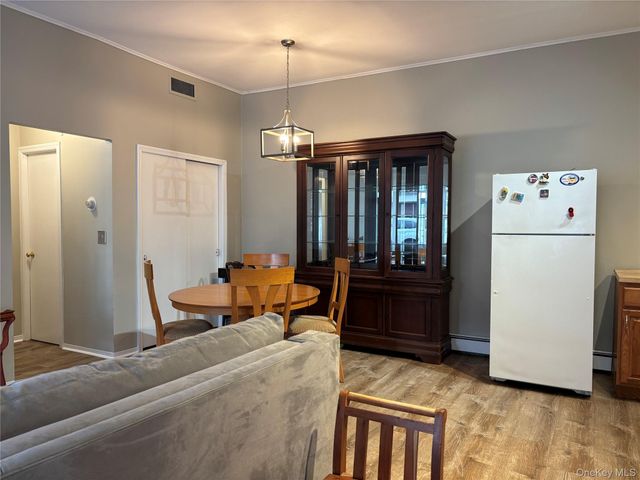 158 Horse Shoe, Mill Neck, NY 11765