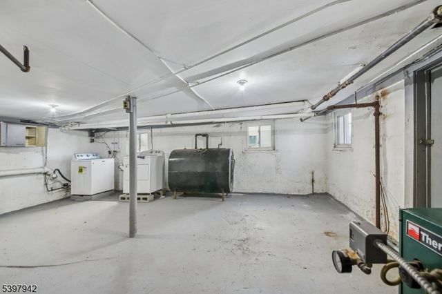 175 Union St, Lodi Boro, NJ 07644