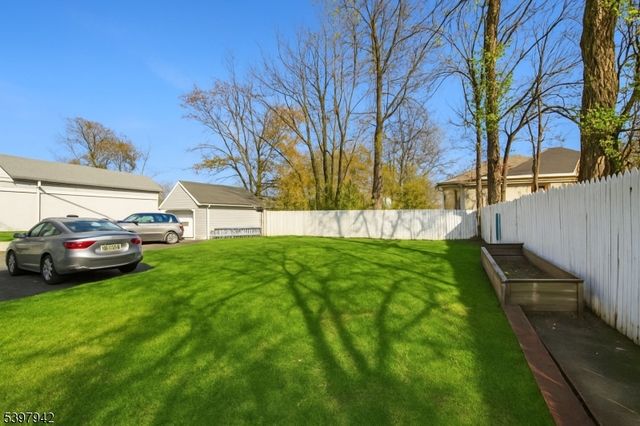 175 Union St, Lodi Boro, NJ 07644