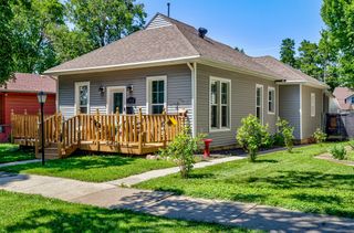 1718 Otley Avenue, Perry, IA 50220