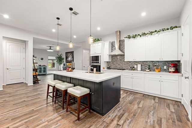 17314 Cypress Hill Drive, Rosharon, TX 77583