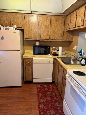 2800 NW 56th Avenue F102, Lauderhill, FL 33313