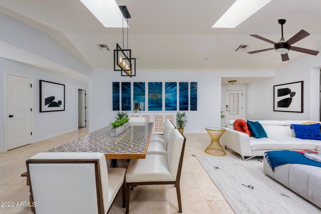 8338 E MONTEROSA Street, Scottsdale, AZ 85251