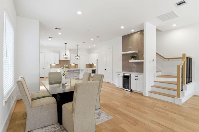 1430 Nashua Street, Houston, TX 77008