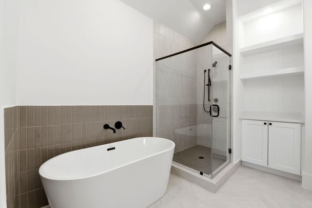 1430 Nashua Street, Houston, TX 77008