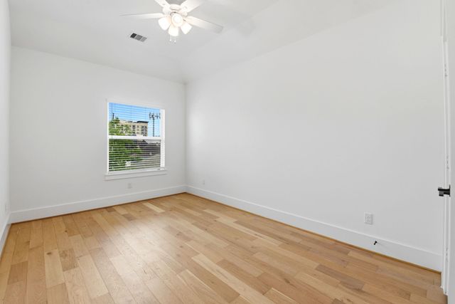 1430 Nashua Street, Houston, TX 77008