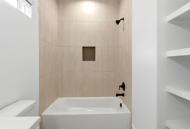 1430 Nashua Street, Houston, TX 77008