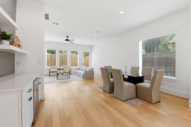 1430 Nashua Street, Houston, TX 77008