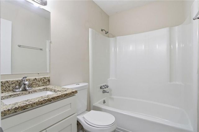2017 Lindsey Lane, Decatur, GA 30035