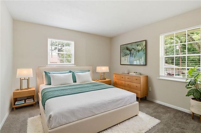 2017 Lindsey Lane, Decatur, GA 30035