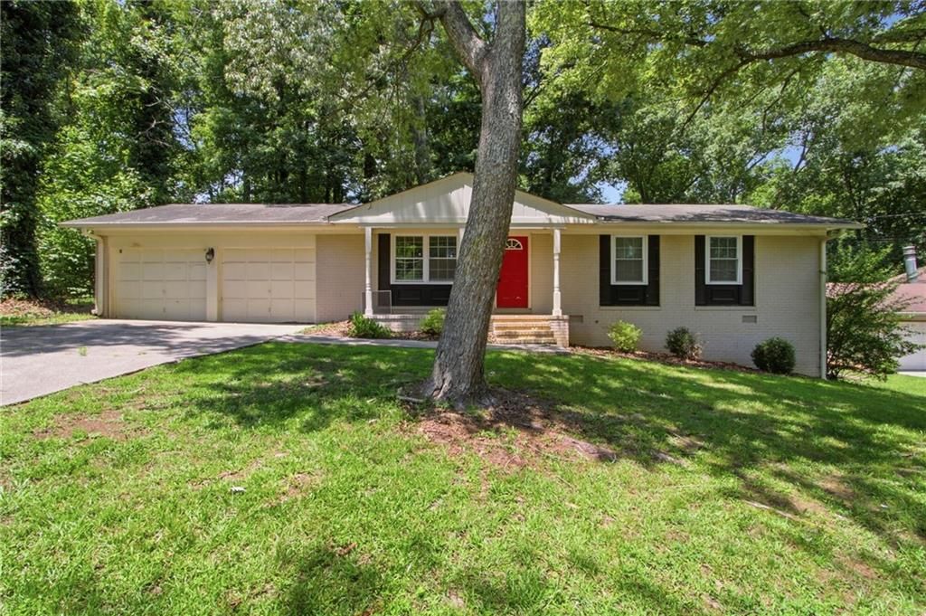 2017 Lindsey Lane, Decatur, GA 30035