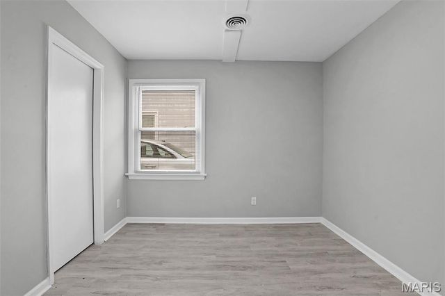 4144 Davis Street, St Louis, MO 63123