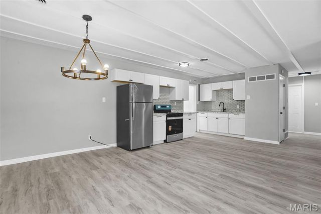 4144 Davis Street, St Louis, MO 63123