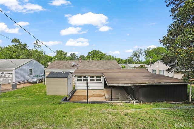 4144 Davis Street, St Louis, MO 63123