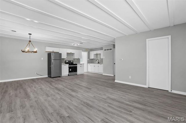 4144 Davis Street, St Louis, MO 63123