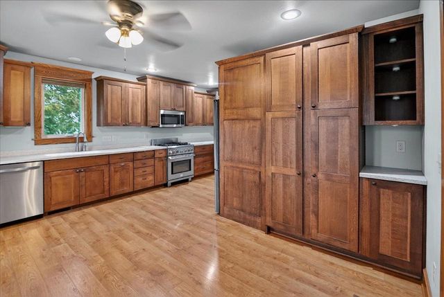 6059 Portage Road, Deforest, WI 53532