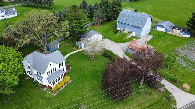 6059 Portage Road, Deforest, WI 53532