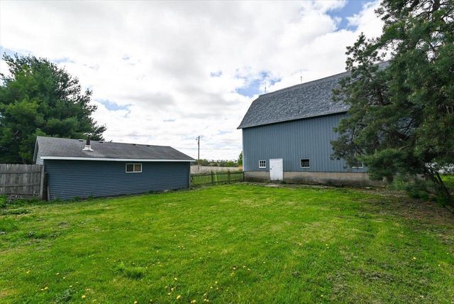6059 Portage Road, Deforest, WI 53532