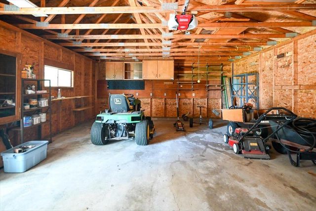6059 Portage Road, Deforest, WI 53532