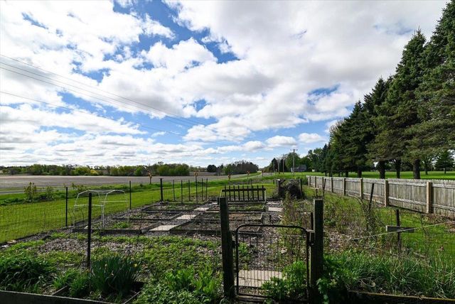 6059 Portage Road, Deforest, WI 53532
