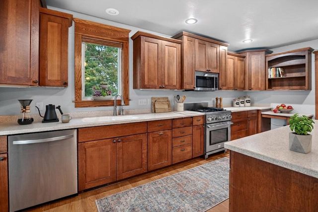 6059 Portage Road, Deforest, WI 53532