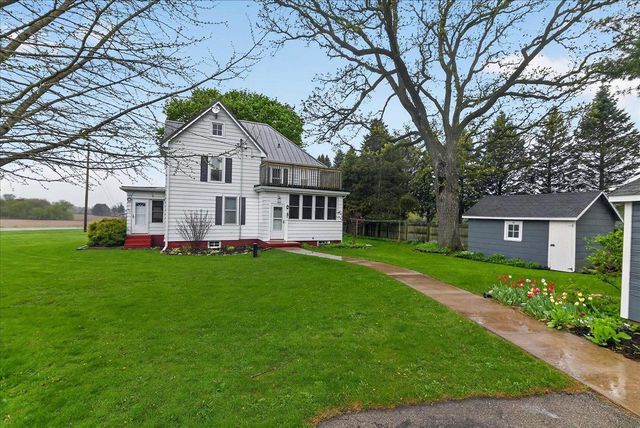 6059 Portage Road, Deforest, WI 53532