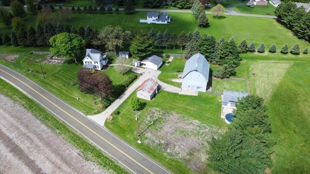 6059 Portage Road, Deforest, WI 53532