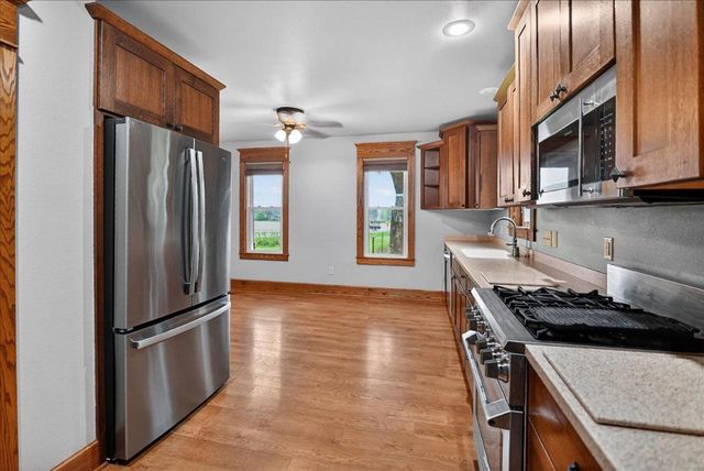 6059 Portage Road, Deforest, WI 53532