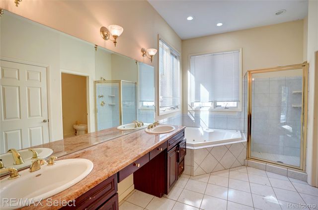 5166 Warwick Woods Trail, Grand Blanc Charter Township, MI 48439