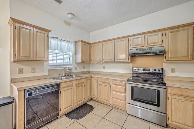 1941 Oak Tree Lane, Mount Pleasant, SC 29464