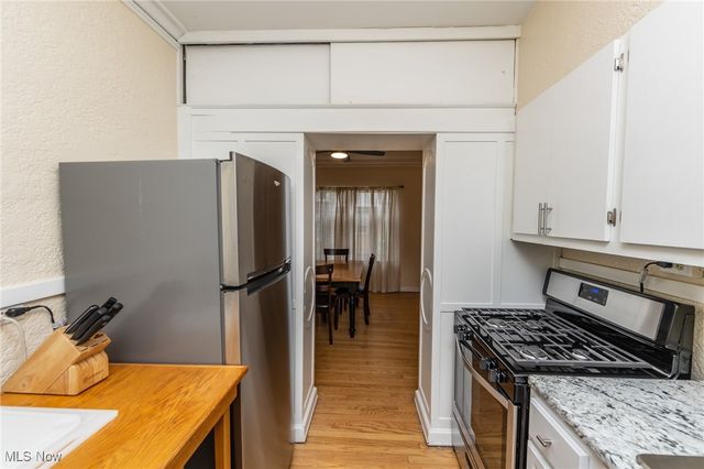 2330 Euclid Heights Boulevard 105, Cleveland Heights, OH 44106