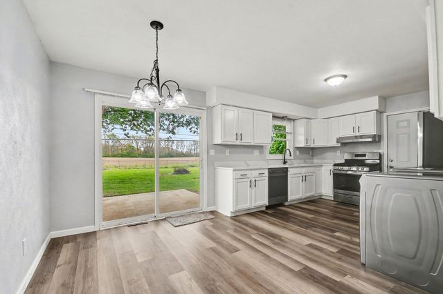827 E Park Drive, Niles, MI 49120